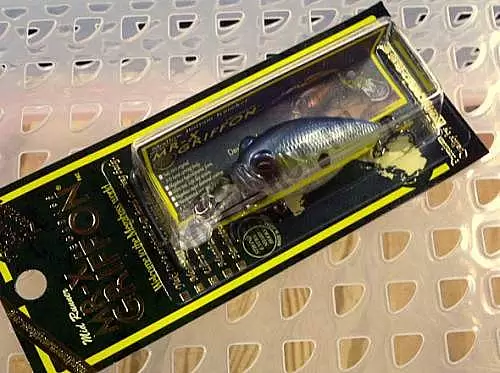 Воблер Megabass MR-X Griffon gp sexy shad